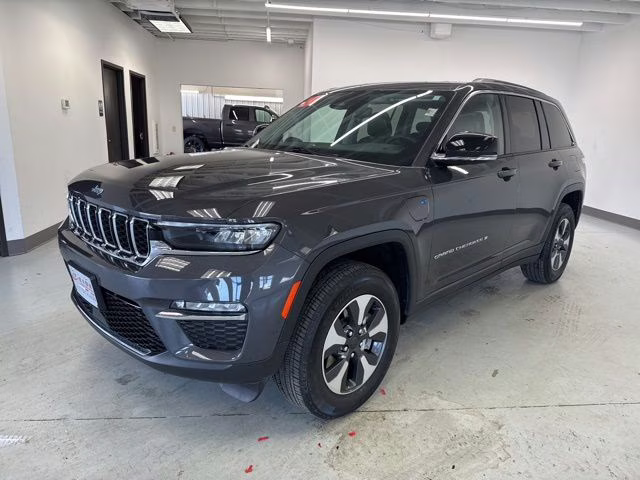 2023 Baltic Gray Metallic Clearcoat Jeep Grand Cherokee 4xe 4X4 SUV