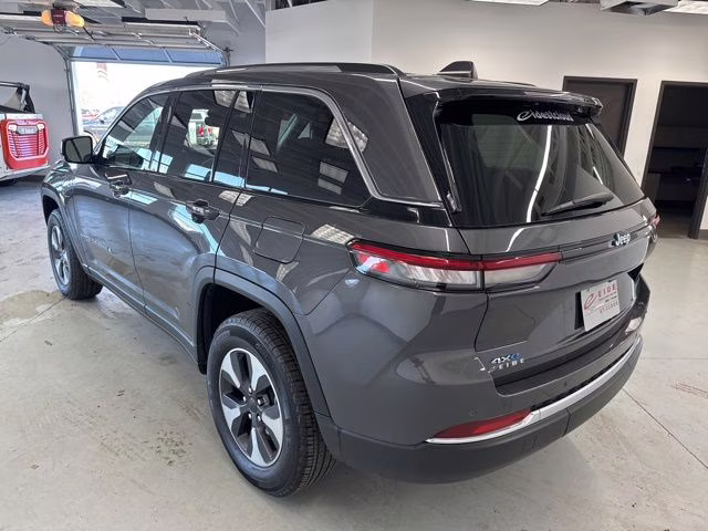 2023 Baltic Gray Metallic Clearcoat Jeep Grand Cherokee 4xe 4X4 SUV