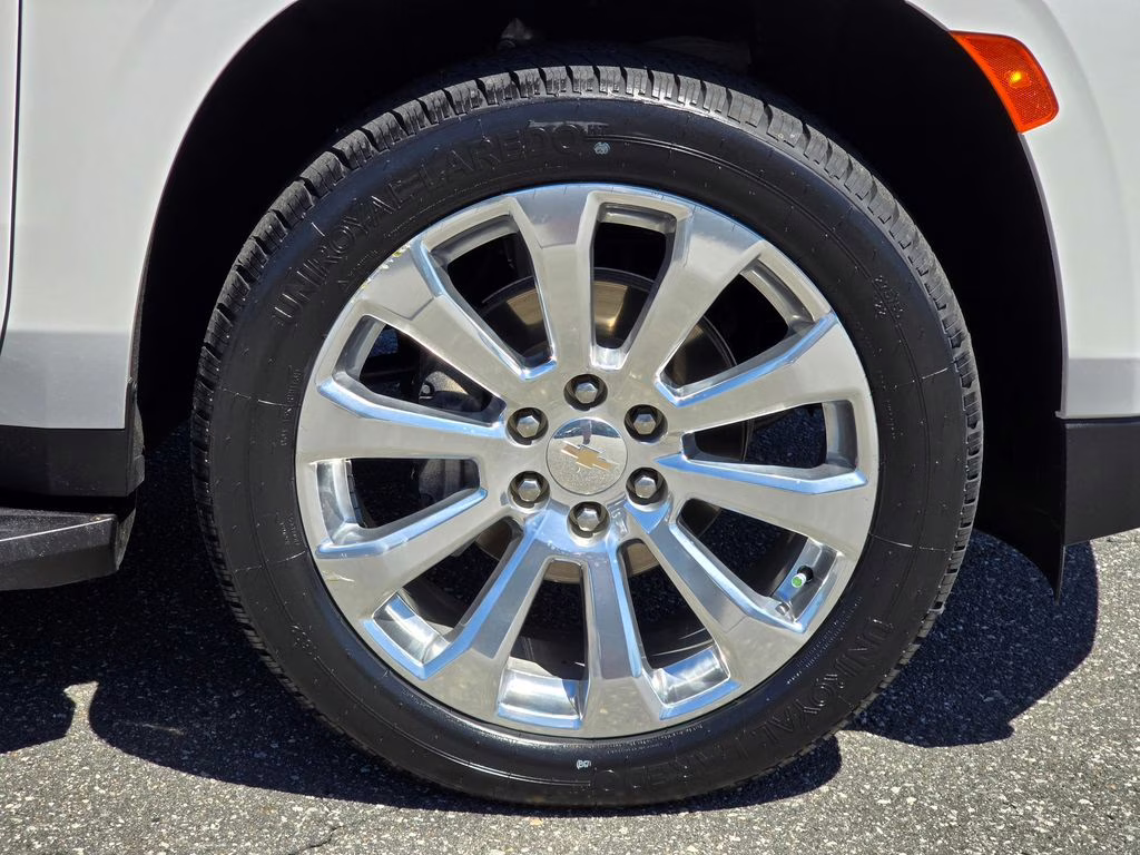 2023 Iridescent Pearl Tricoat Chevrolet Tahoe Premier 4X4 SUV