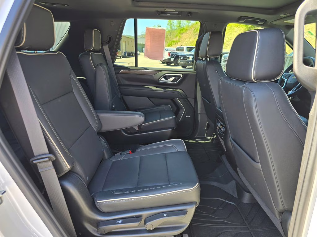 2023 Iridescent Pearl Tricoat Chevrolet Tahoe Premier 4X4 SUV