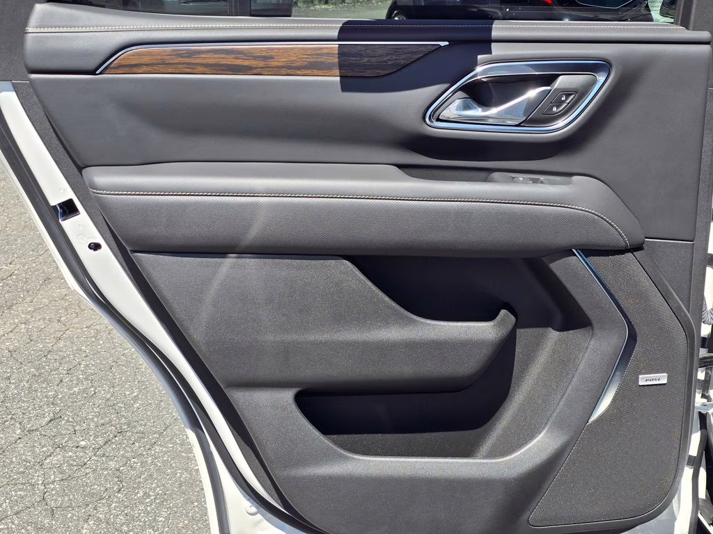 2023 Iridescent Pearl Tricoat Chevrolet Tahoe Premier 4X4 SUV