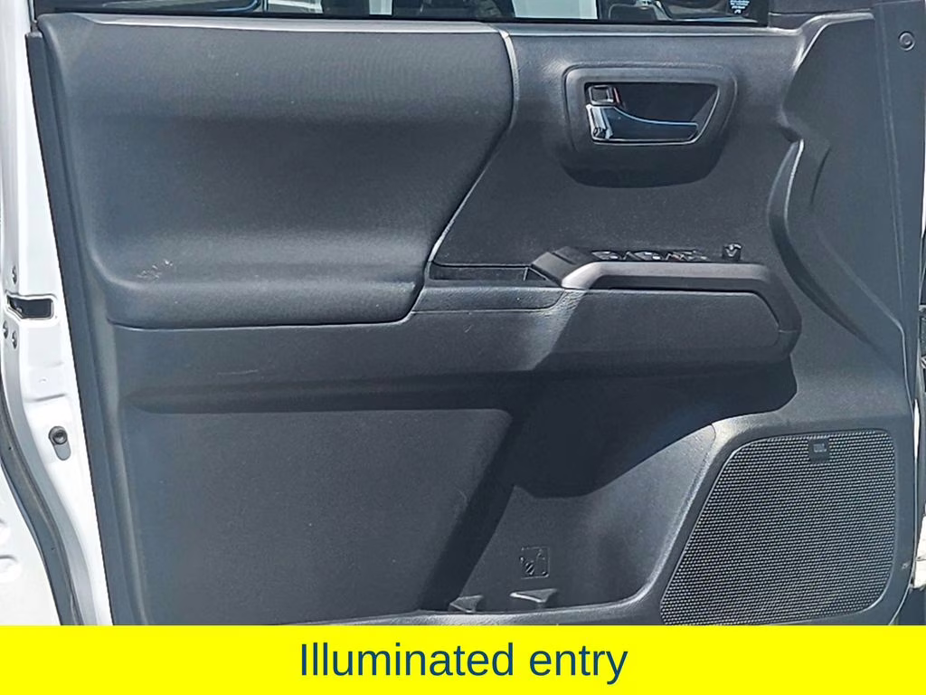 2022 Super White Toyota Tacoma TRD Sport 4X4 Truck