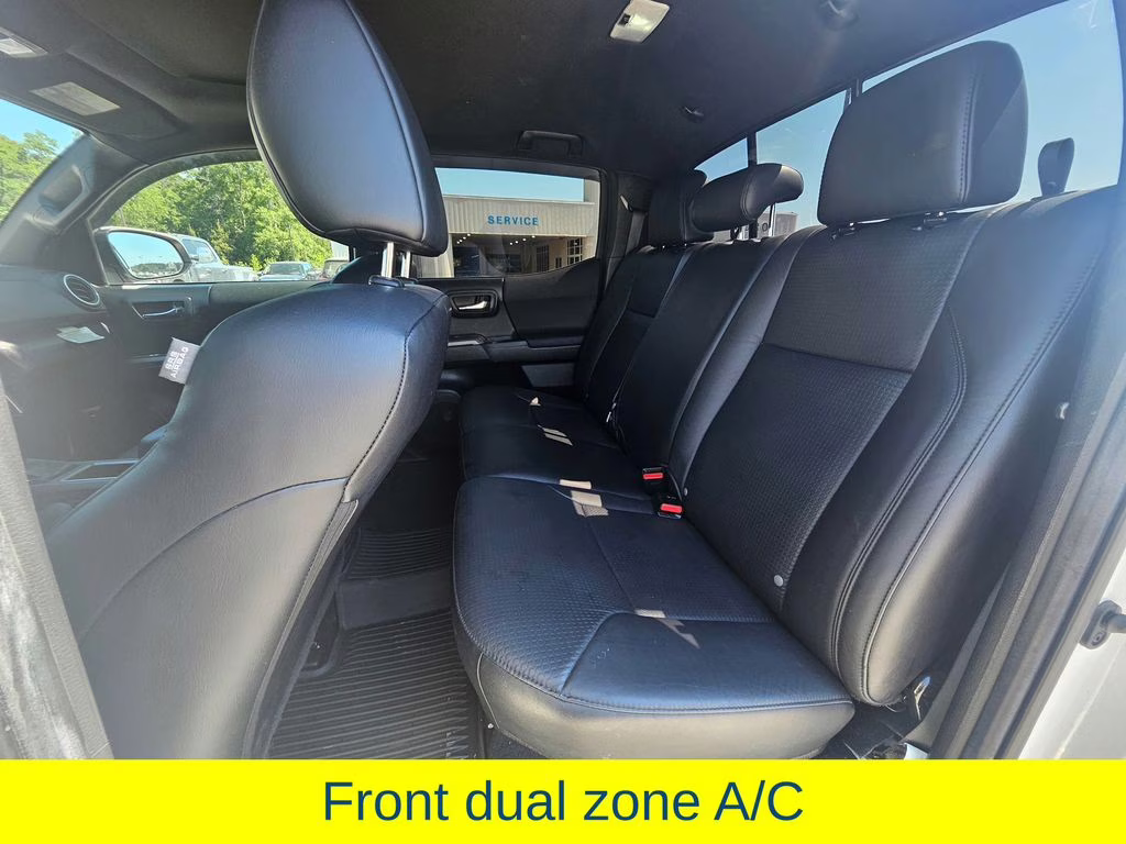 2022 Super White Toyota Tacoma TRD Sport 4X4 Truck