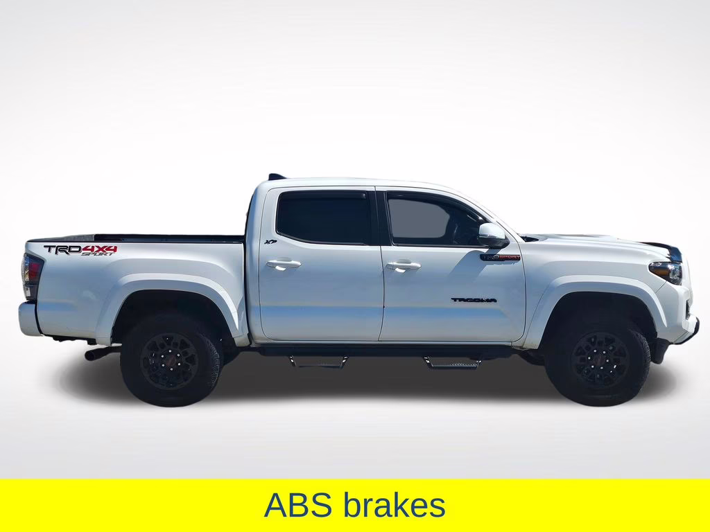 2022 Super White Toyota Tacoma TRD Sport 4X4 Truck