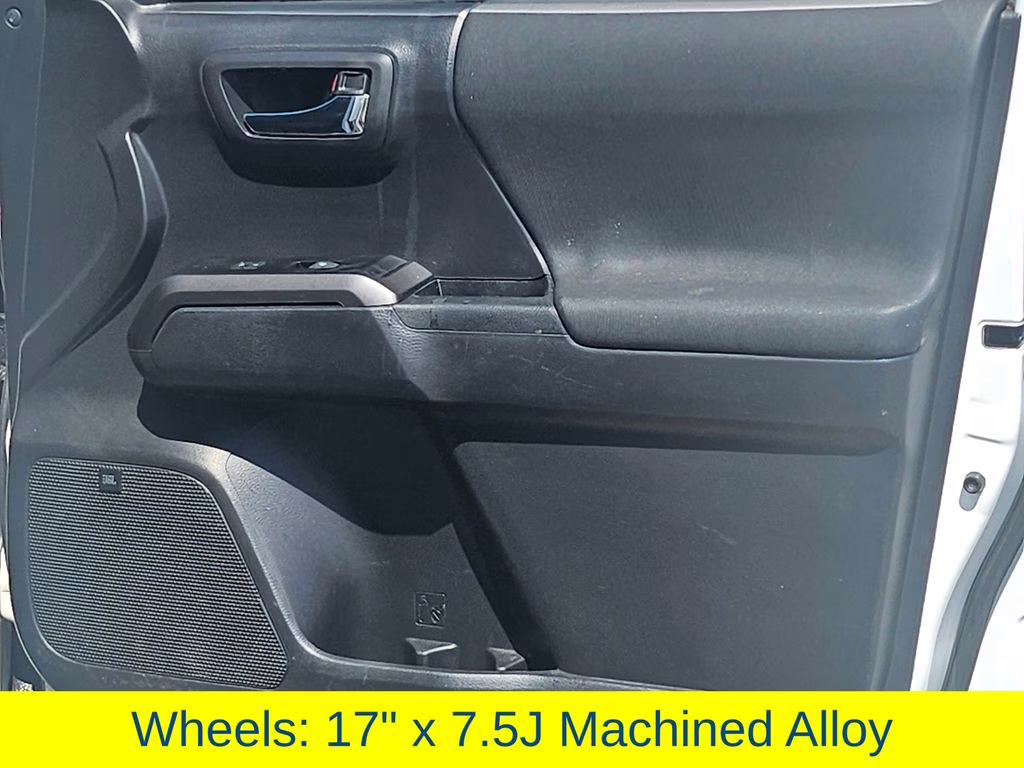 2022 Super White Toyota Tacoma TRD Sport 4X4 Truck