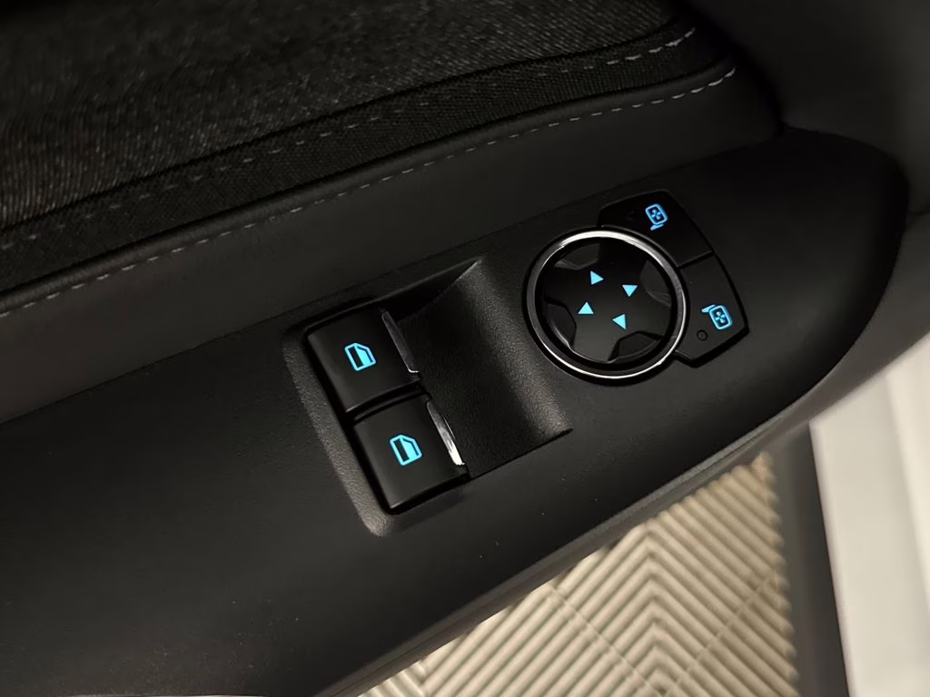 2026 Oxford White Ford Mustang GT RWD Coupe