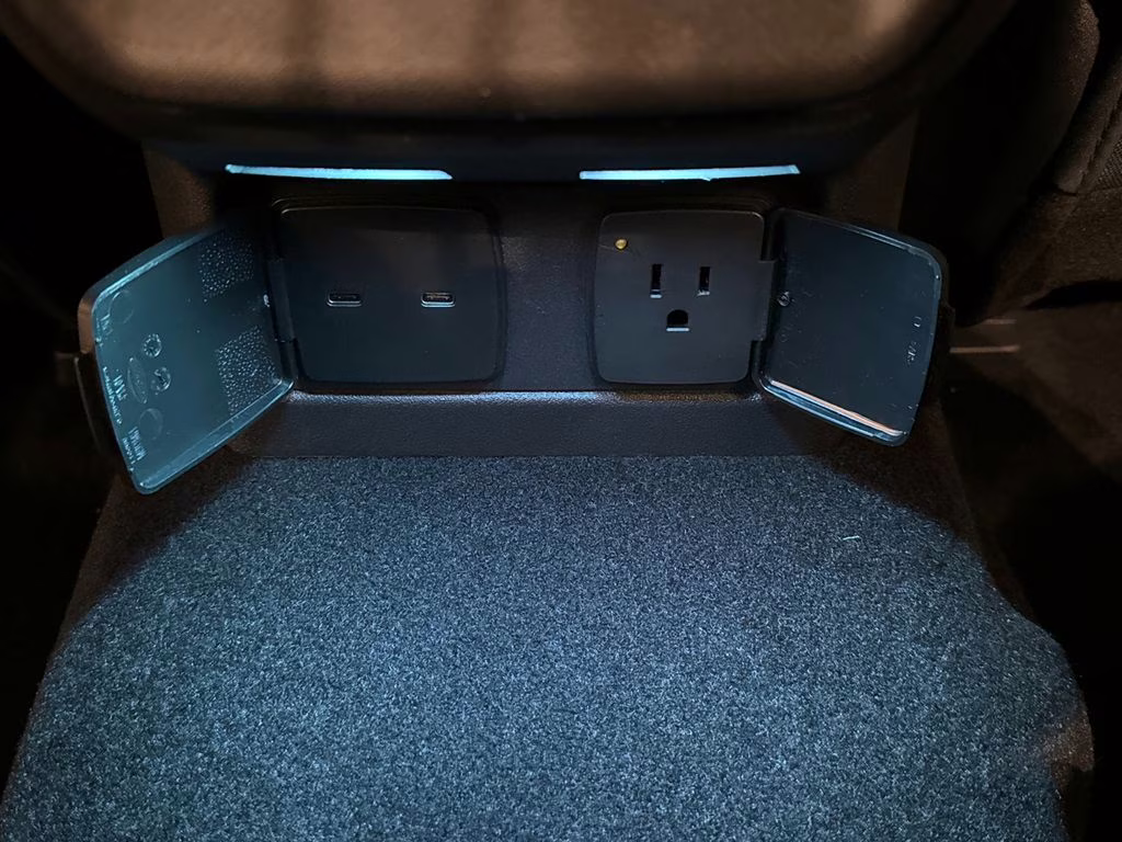 2026 Ruby Red Metallic Tinted Clearcoat Ford Bronco Heritage Edition 4X4 SUV