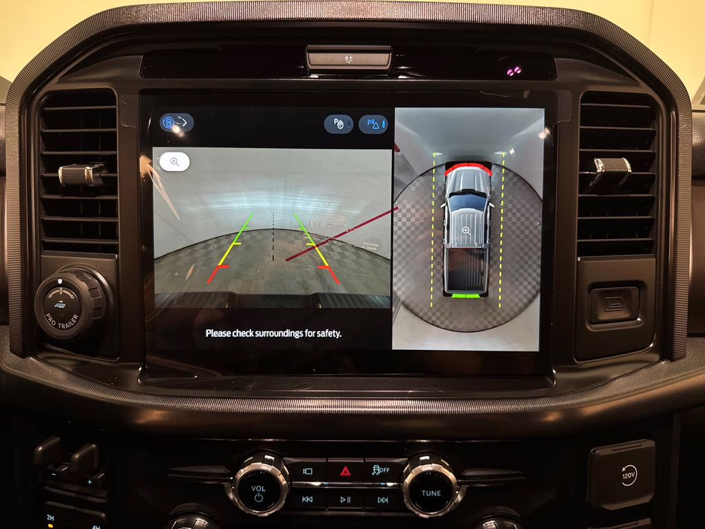 2026 Star White Metallic Tri-Coat Ford F-150 Platinum 4X4 Truck