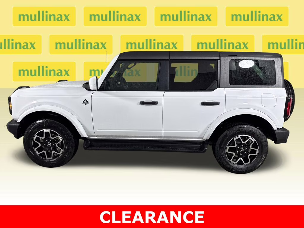 2026 Oxford White Ford Bronco Outer Banks 4X4 SUV