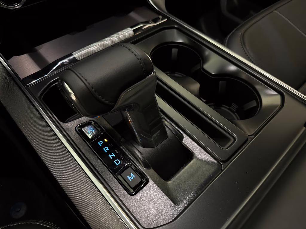 2026 Star White Metallic Tri-Coat Ford F-150 Platinum 4X4 Truck