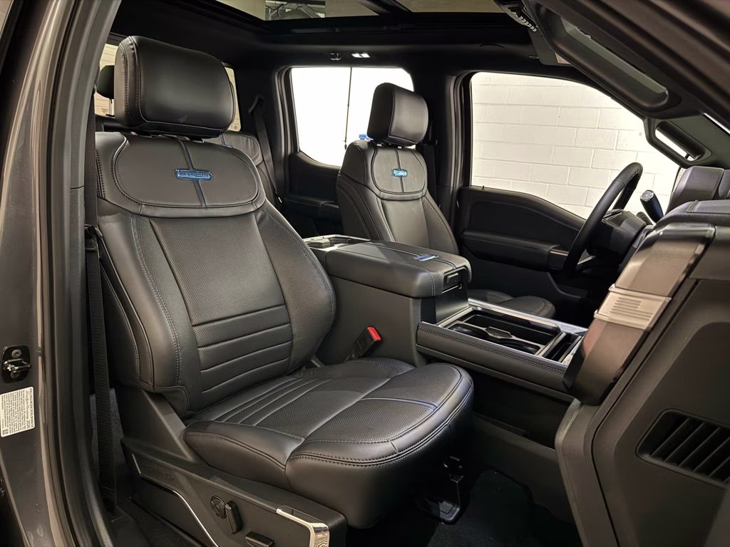 2026 Carbonized Gray Metallic Ford Super Duty F-350 SRW Platinum 4X4 Truck