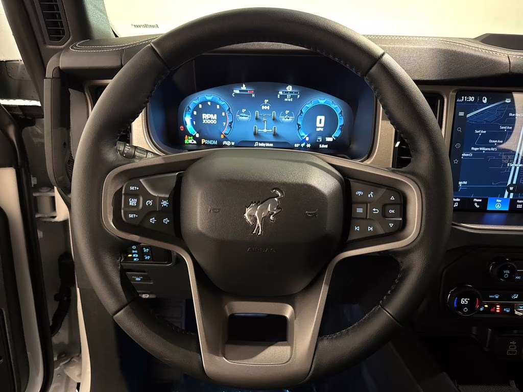 2026 Oxford White Ford Bronco Outer Banks 4X4 SUV