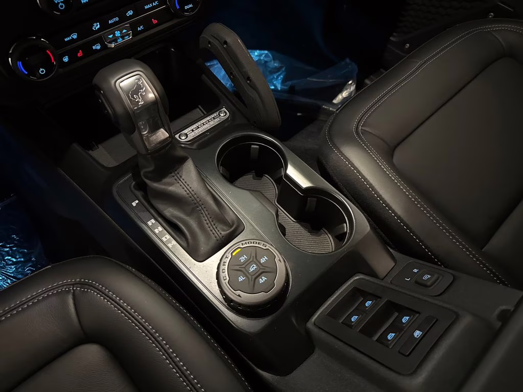 2026 Desert Sand Ford Bronco Outer Banks 4X4 SUV