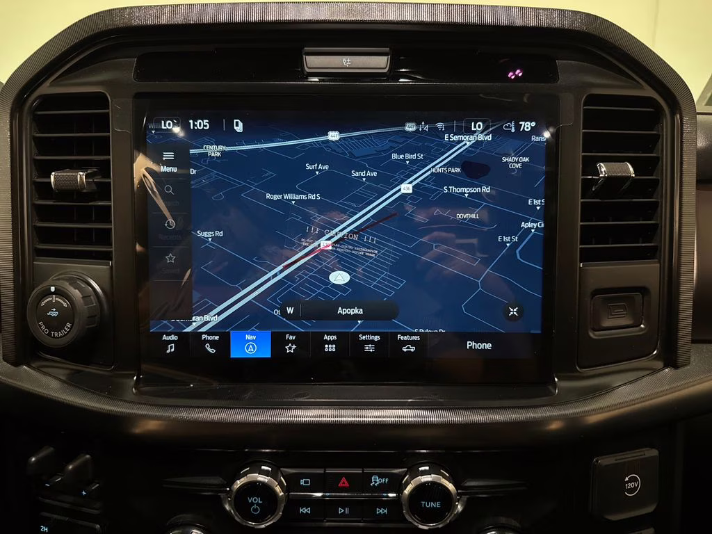 2026 Star White Metallic Tri-Coat Ford F-150 Platinum 4X4 Truck