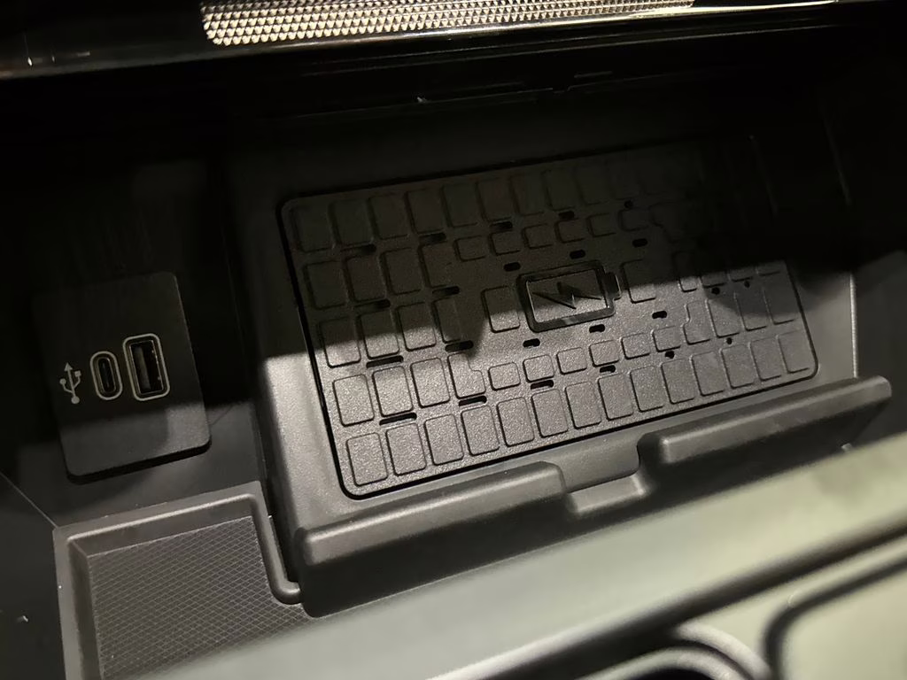 2026 Star White Metallic Tri-Coat Ford F-150 Platinum 4X4 Truck