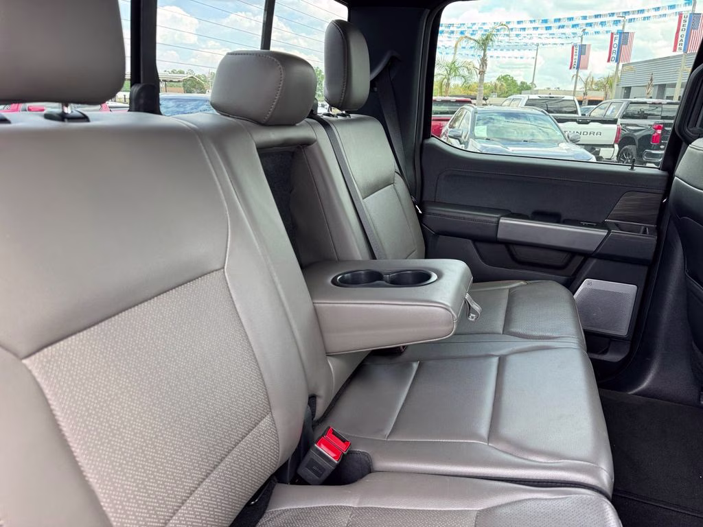 2024 Bronze Metallic Ford F-150 Lariat 4X4 Truck