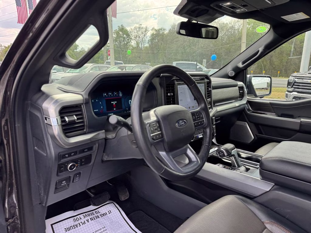 2024 Bronze Metallic Ford F-150 Lariat 4X4 Truck