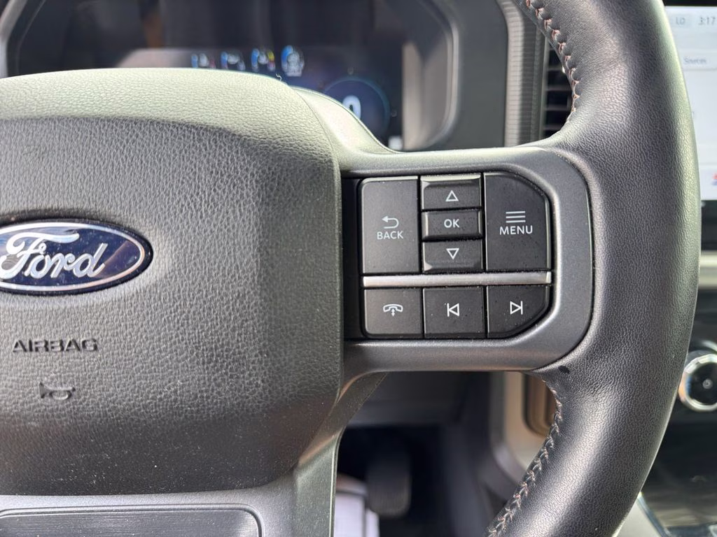 2024 Bronze Metallic Ford F-150 Lariat 4X4 Truck