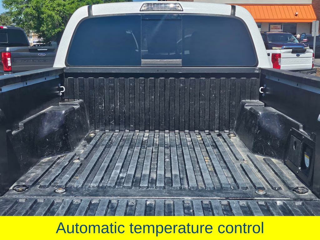 2022 Super White Toyota Tacoma TRD Sport 4X4 Truck