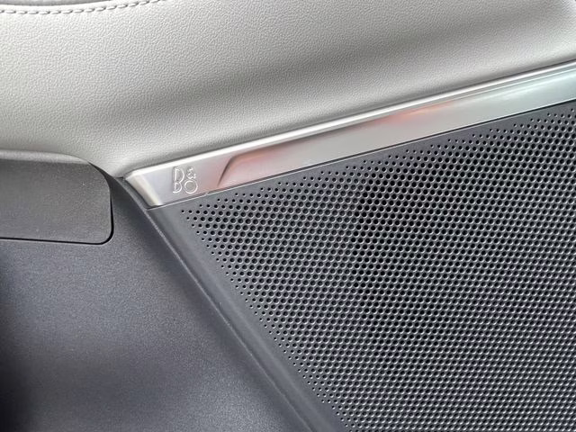 2026 Glacier Gray Metallic Tri-Coat Ford Expedition Max Platinum 4X4 SUV