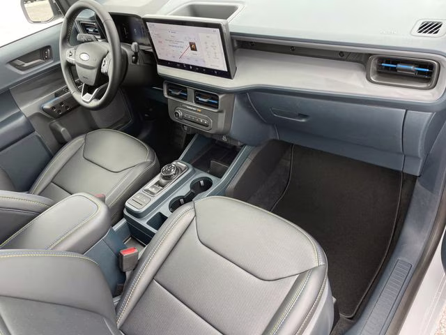 2026 Space White Metallic Ford Maverick Lobo Standard AWD Truck