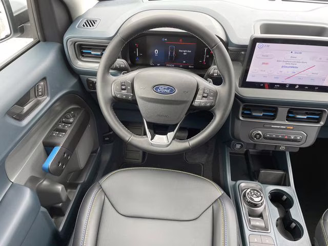 2026 Space White Metallic Ford Maverick Lobo Standard AWD Truck