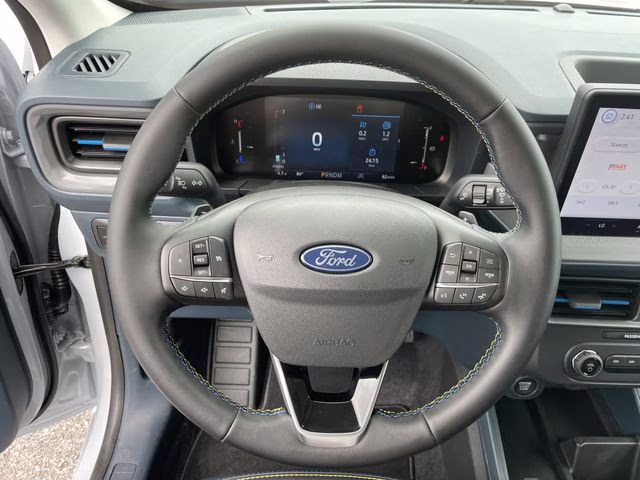 2026 Space White Metallic Ford Maverick Lobo Standard AWD Truck