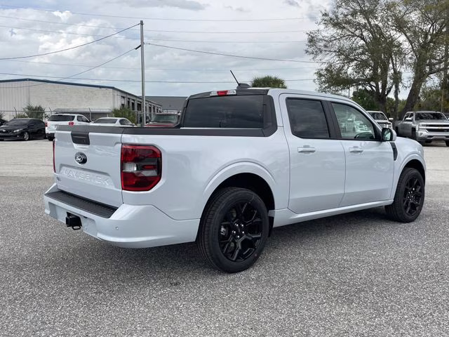 2026 Space White Metallic Ford Maverick Lobo Standard AWD Truck