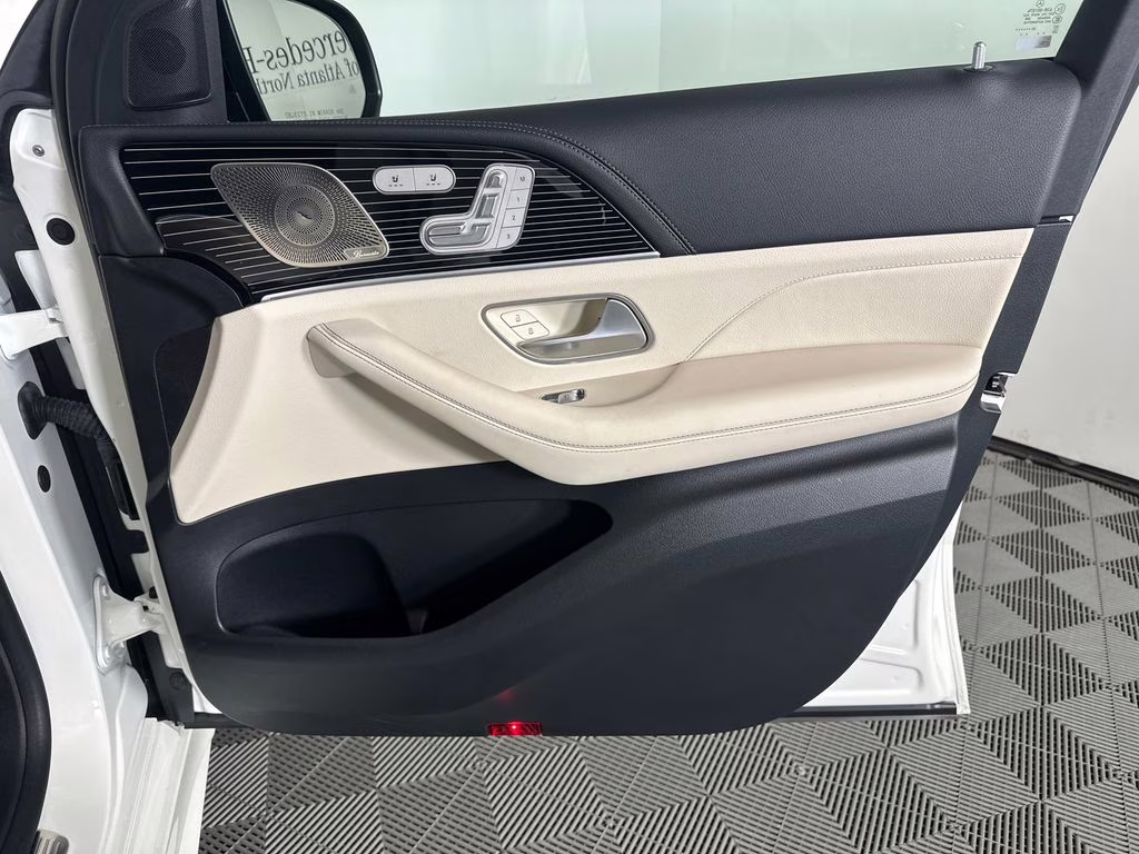 2024 MANUFAKTUR Diamond White Metallic Mercedes-Benz GLE GLE 53 AMG AWD Coupe