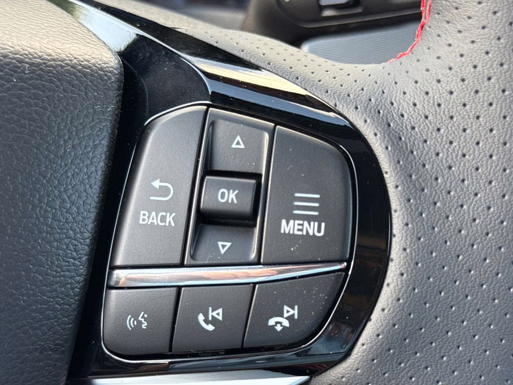 2026 Star White Metallic TC Ford Explorer ST-Line RWD SUV