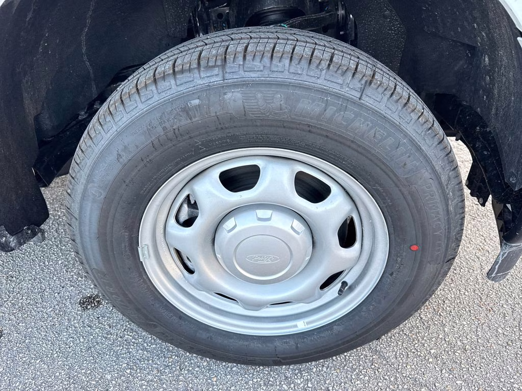 2026 Oxford White Ford F-150 XL RWD Truck