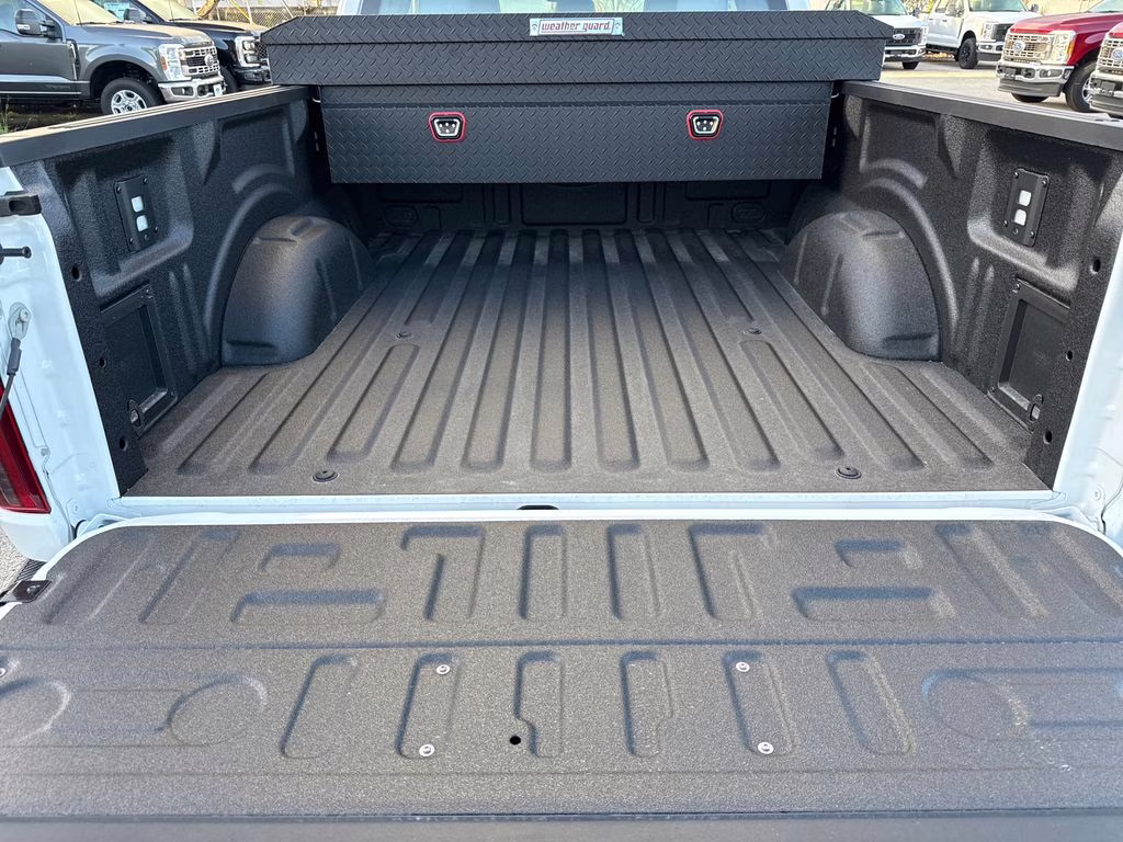 2026 Oxford White Ford F-150 XL RWD Truck