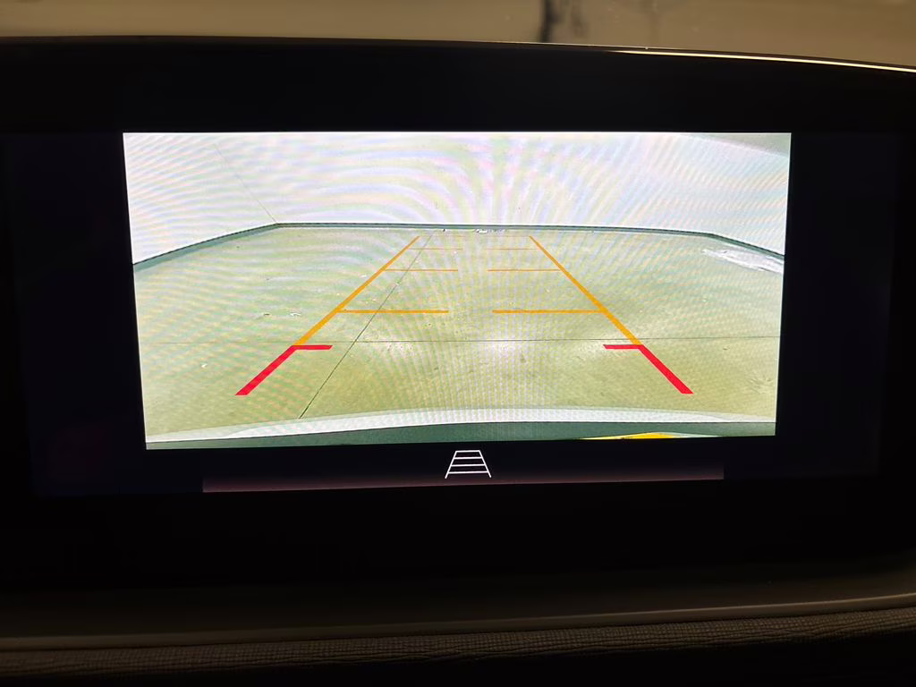 2025 Summit White Buick Envista Preferred FWD SUV