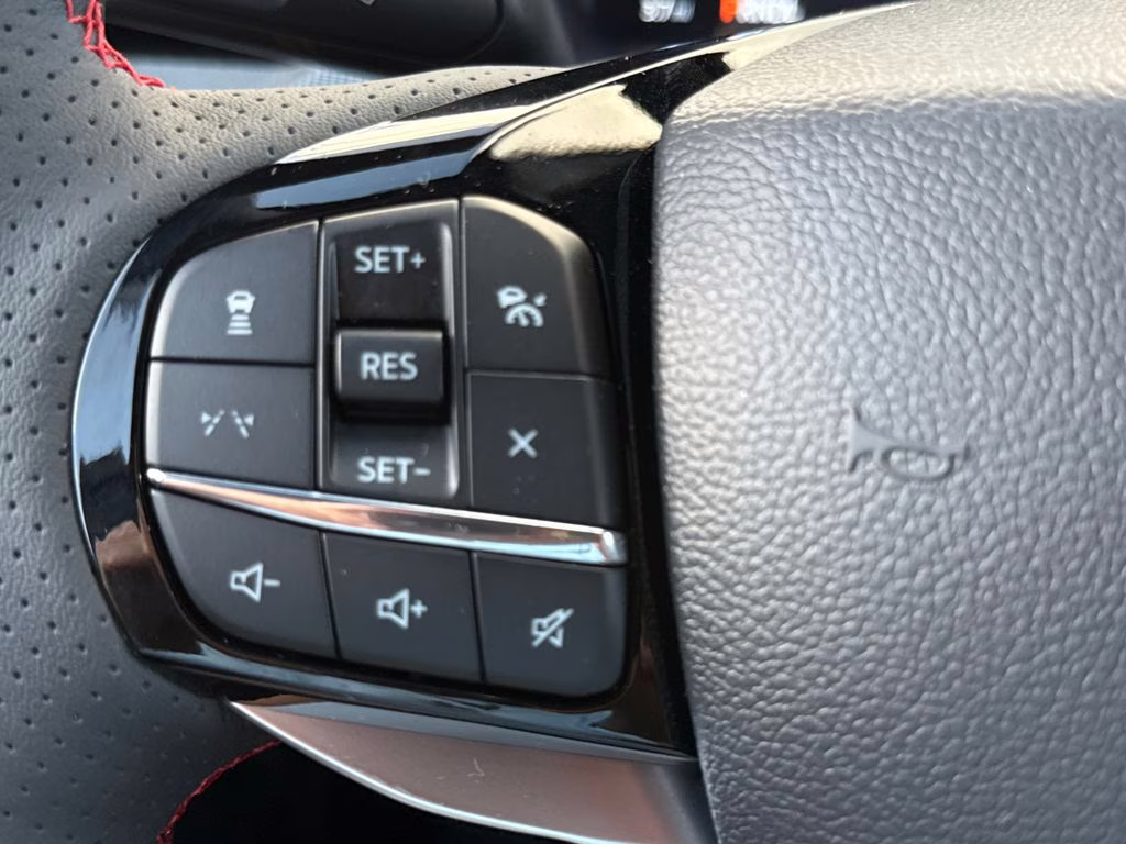 2026 Star White Metallic TC Ford Explorer ST-Line RWD SUV