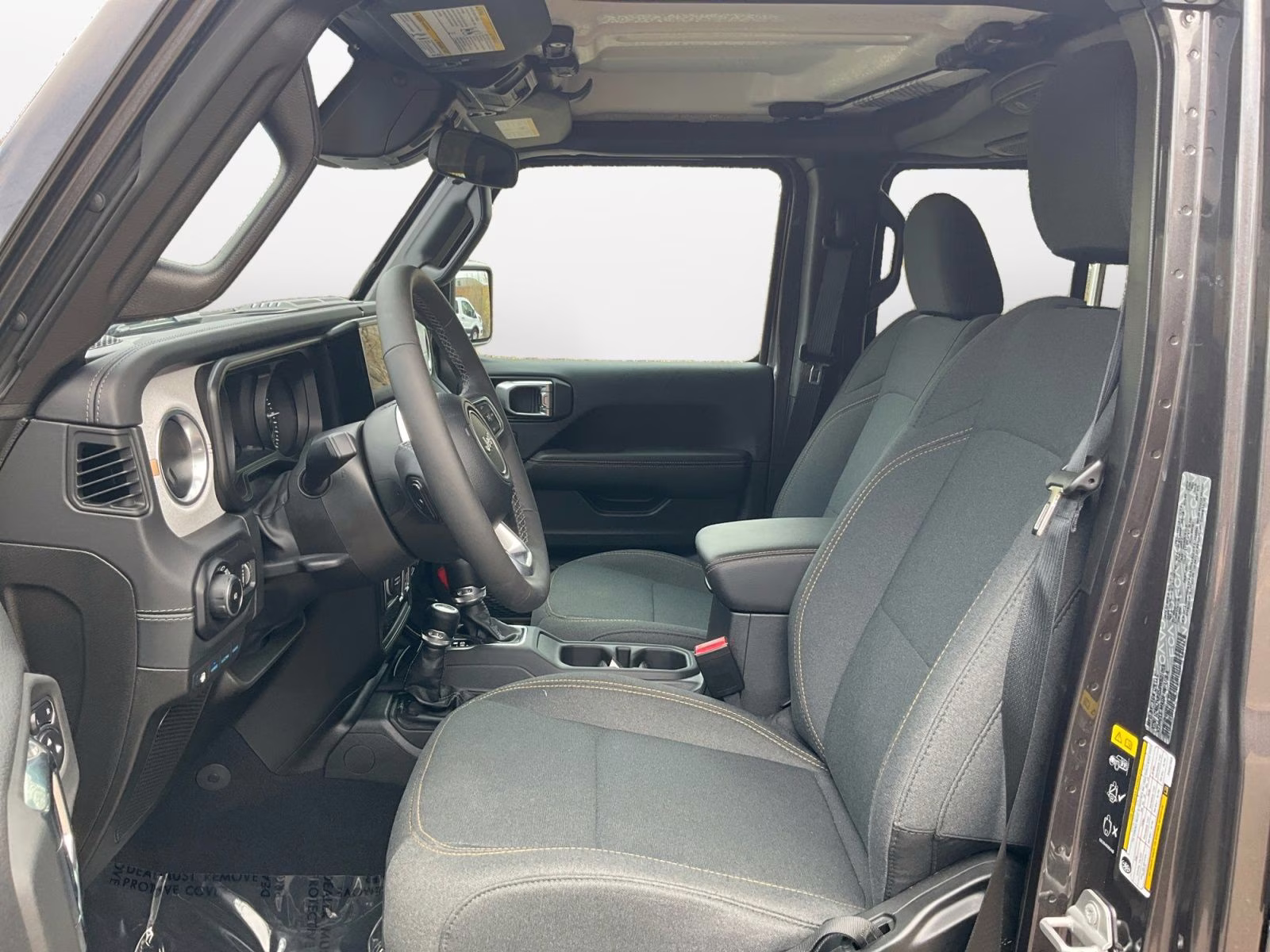 2025 Granite Crystal Metallic Clearcoat Jeep Wrangler Sahara 4xe 4X4 SUV