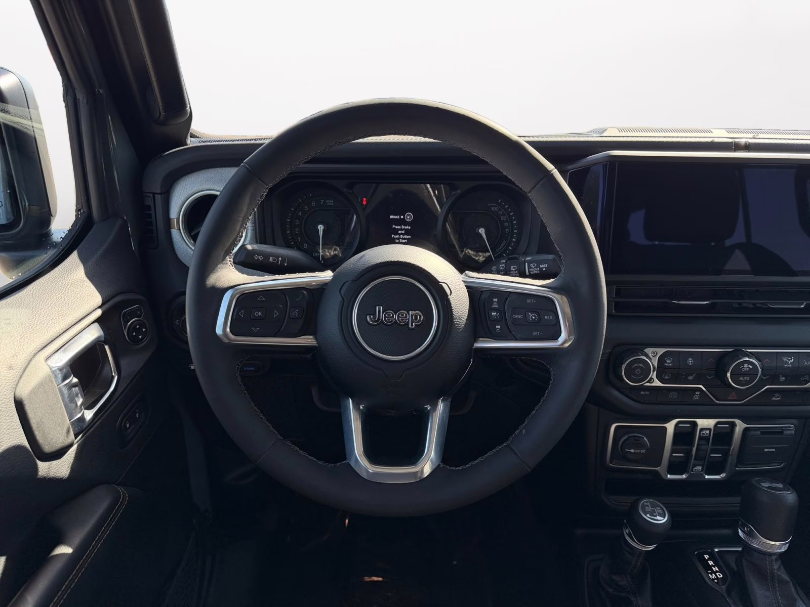 2025 Anvil Clear Coat Jeep Wrangler Sahara 4xe 4X4 SUV