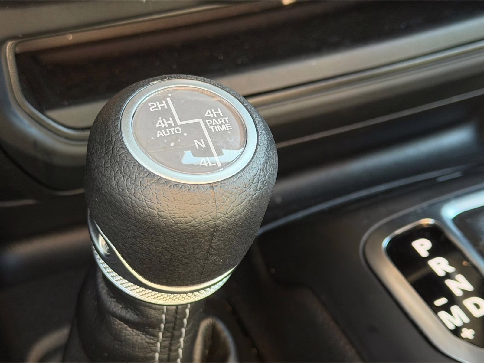 2025 Anvil Clear Coat Jeep Wrangler Sahara 4xe 4X4 SUV