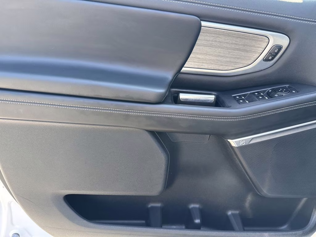 2025 Oxford White Ford Expedition Max Platinum 4X4 SUV