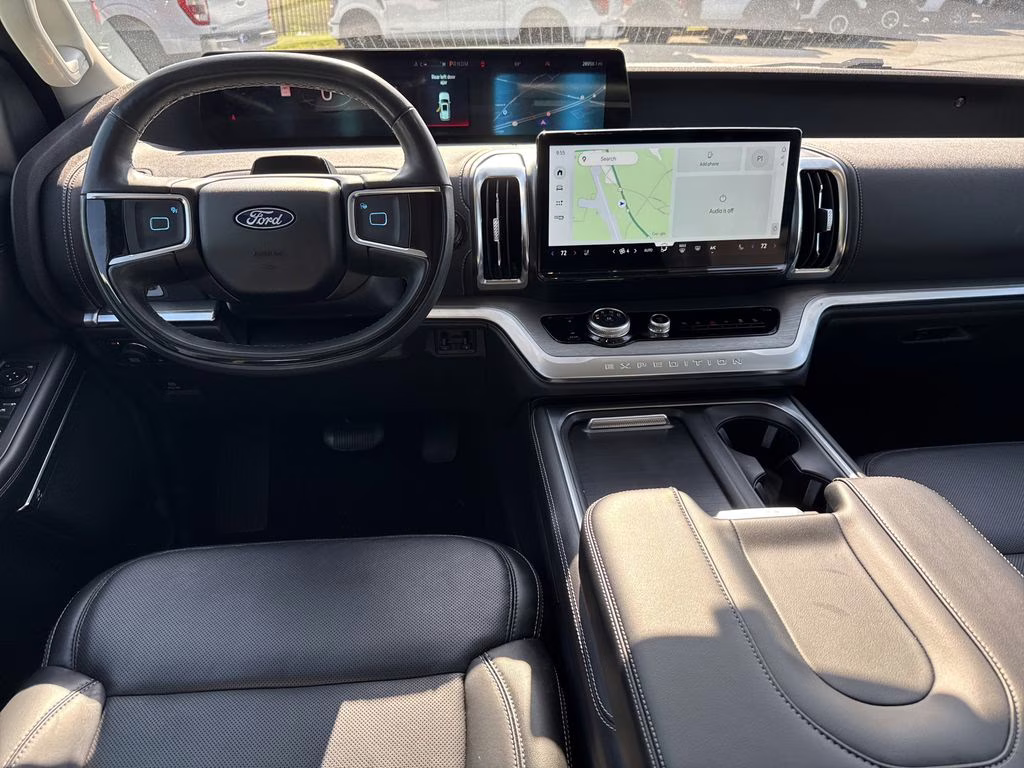 2025 Oxford White Ford Expedition Max Platinum 4X4 SUV