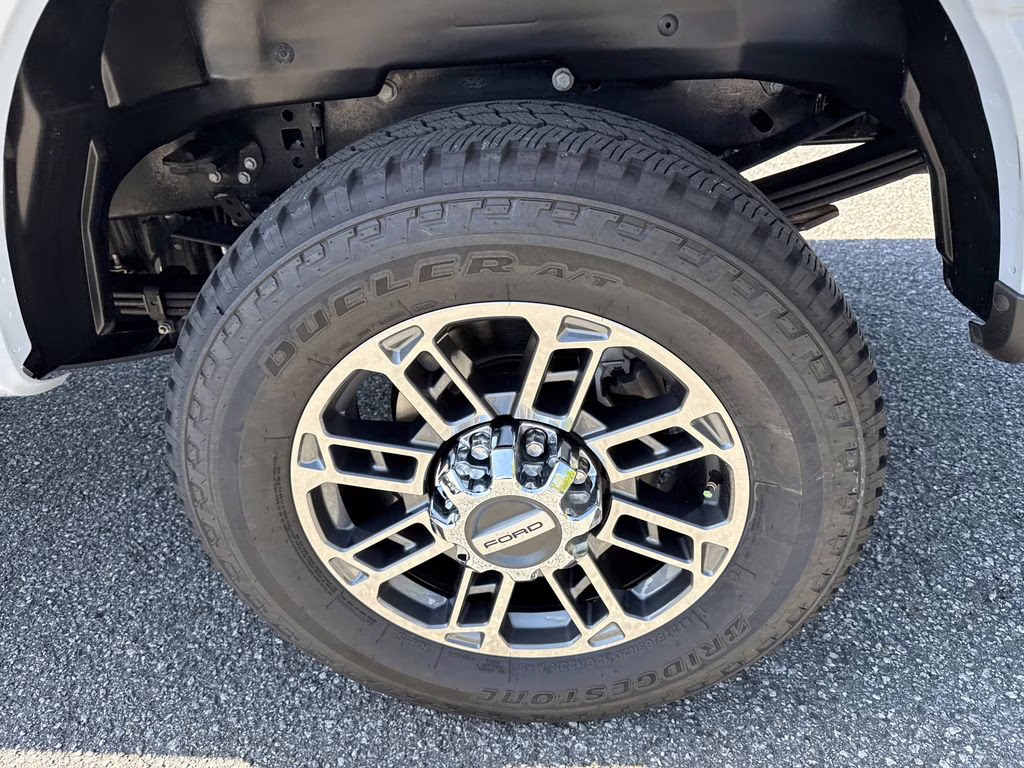 2024 Glacier Gray Metallic Tri-Coat Ford Super Duty F-250 SRW Limited 4X4 Truck