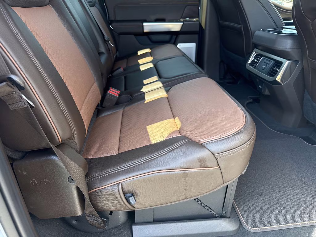 2026 Glacier Gray Metallic Tri-Coat Ford Super Duty F-450 DRW King Ranch 4X4 Truck