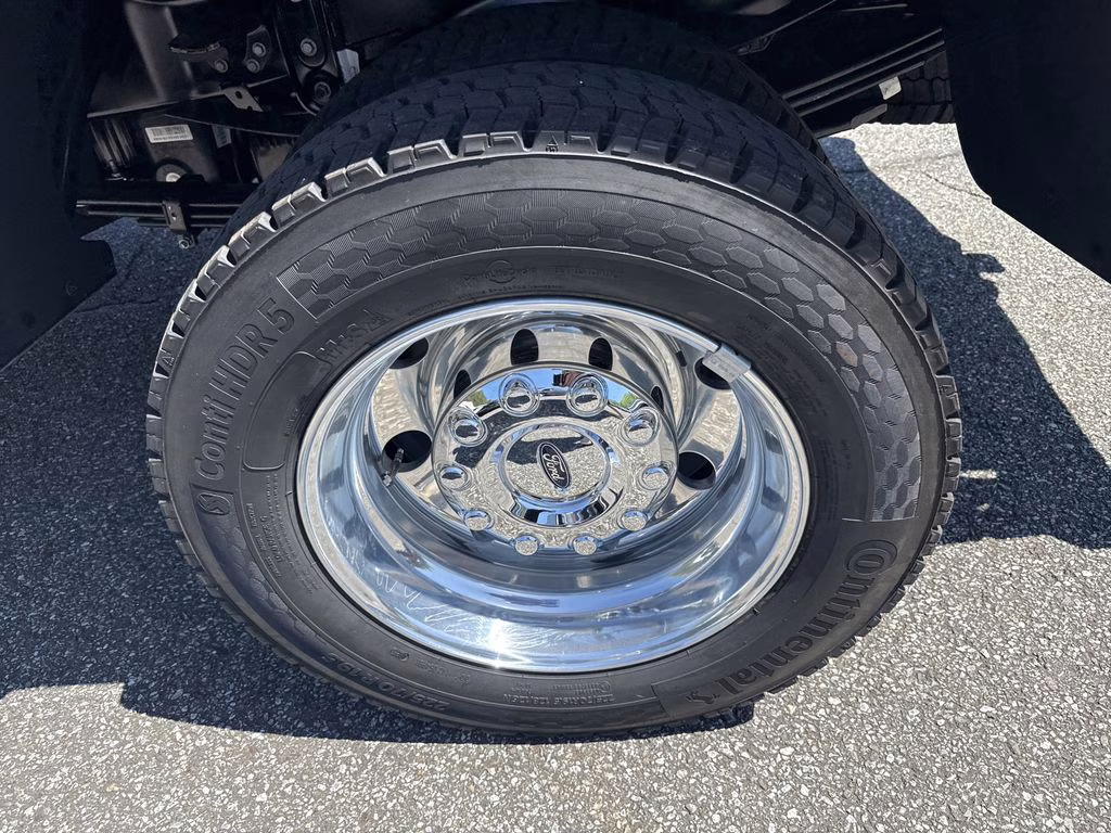 2026 Agate Black Metallic Ford Super Duty F-450 DRW Platinum 4X4 Truck