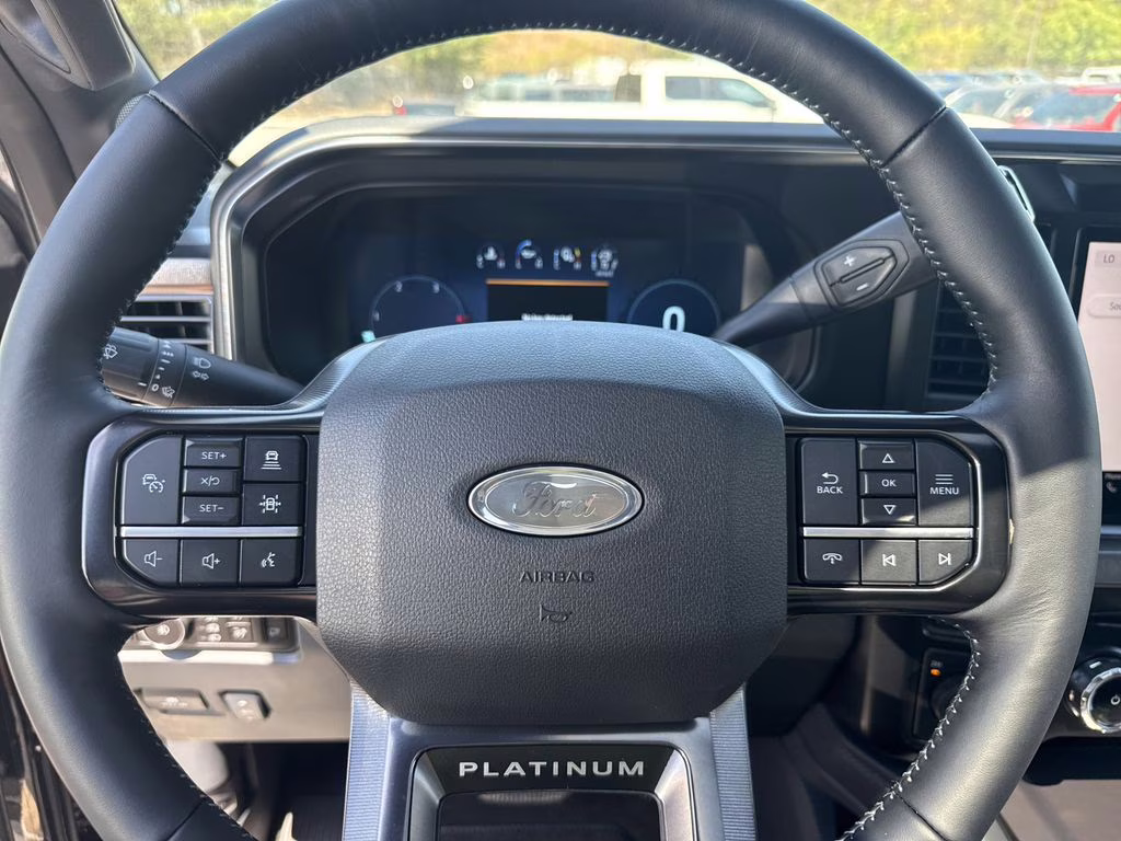 2026 Agate Black Metallic Ford Super Duty F-450 DRW Platinum 4X4 Truck