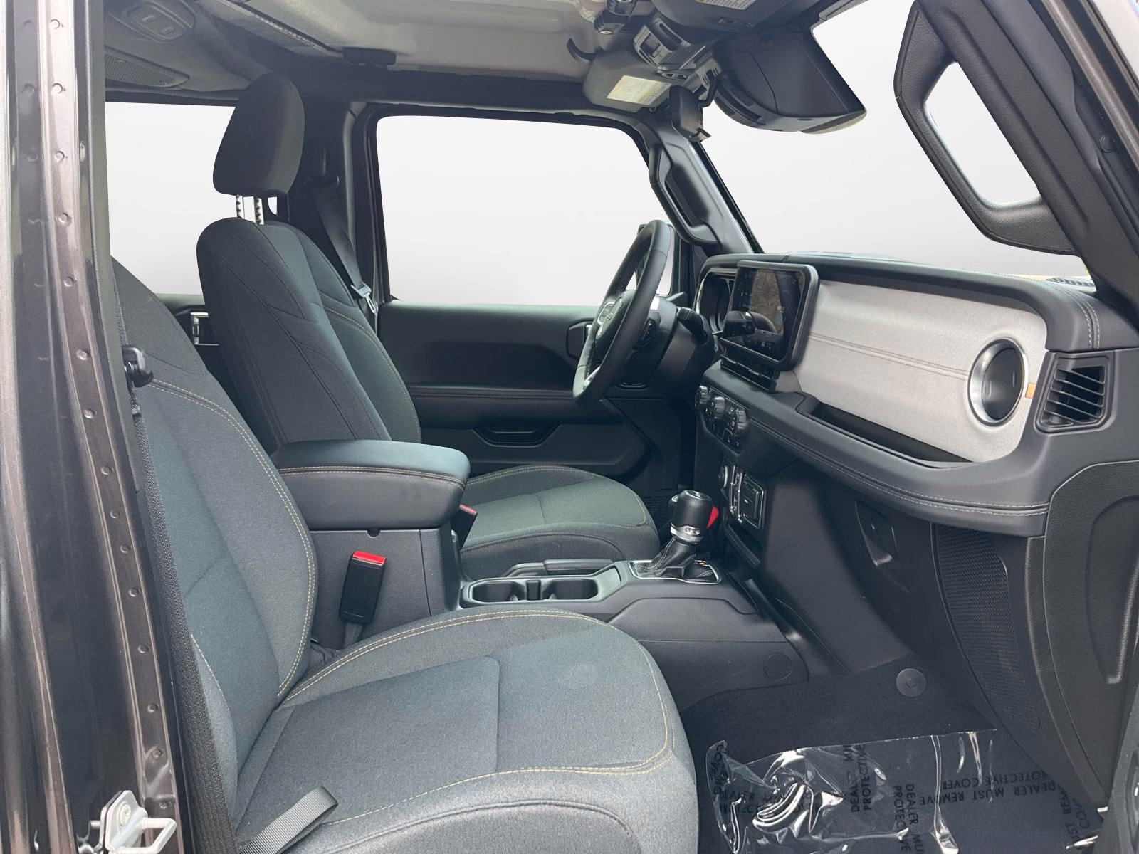 2025 Granite Crystal Metallic Clearcoat Jeep Wrangler Sahara 4xe 4X4 SUV