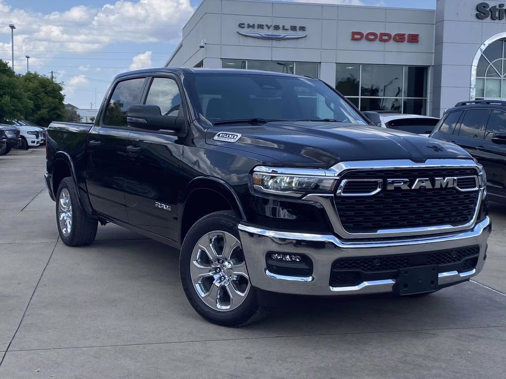 2026 Diamond Black Crystal Pearlcoat Ram 1500 Big Horn/Lone Star 4X4 Truck