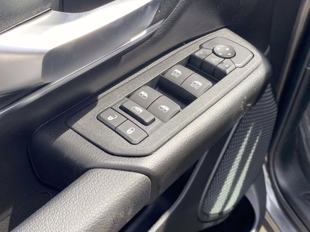 2026 Granite Crystal Metallic Clearcoat Ram 1500 Big Horn/Lone Star 4X4 Truck