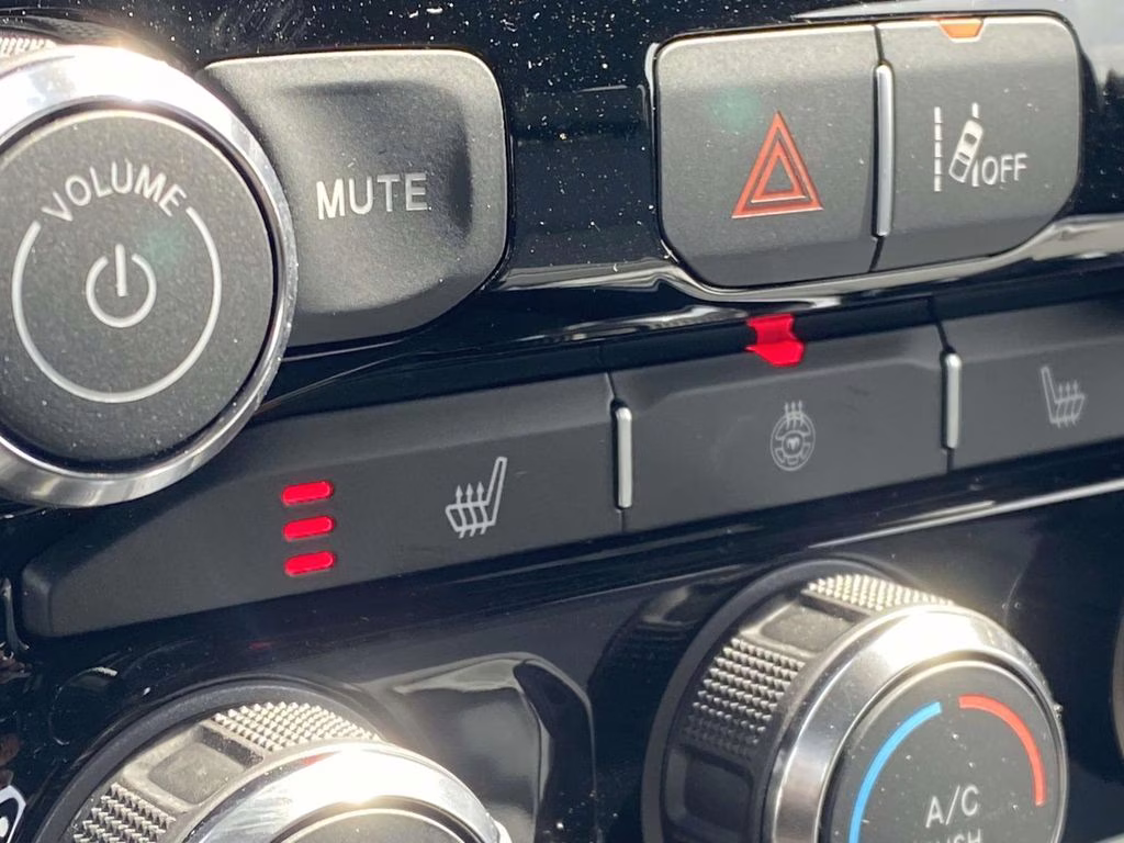 2026 Granite Crystal Metallic Clearcoat Ram 1500 Big Horn/Lone Star 4X4 Truck