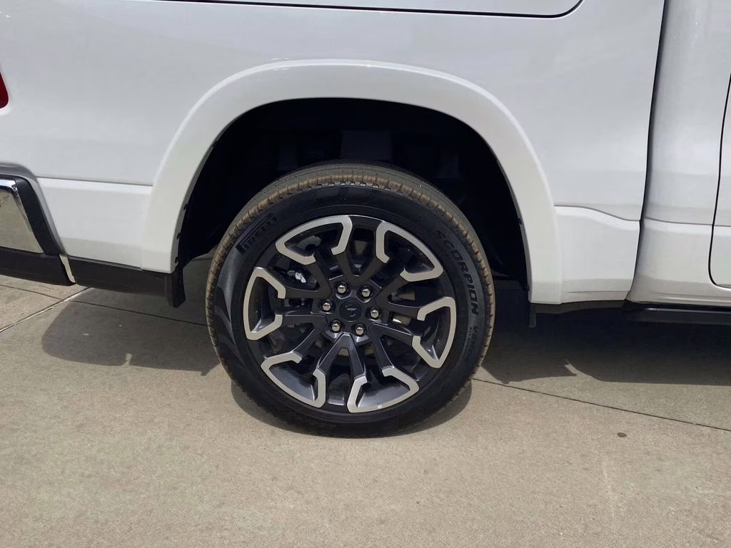 2026 Ivory White Tri-Coat Pearlcoat Ram 1500 Limited 4X4 Truck