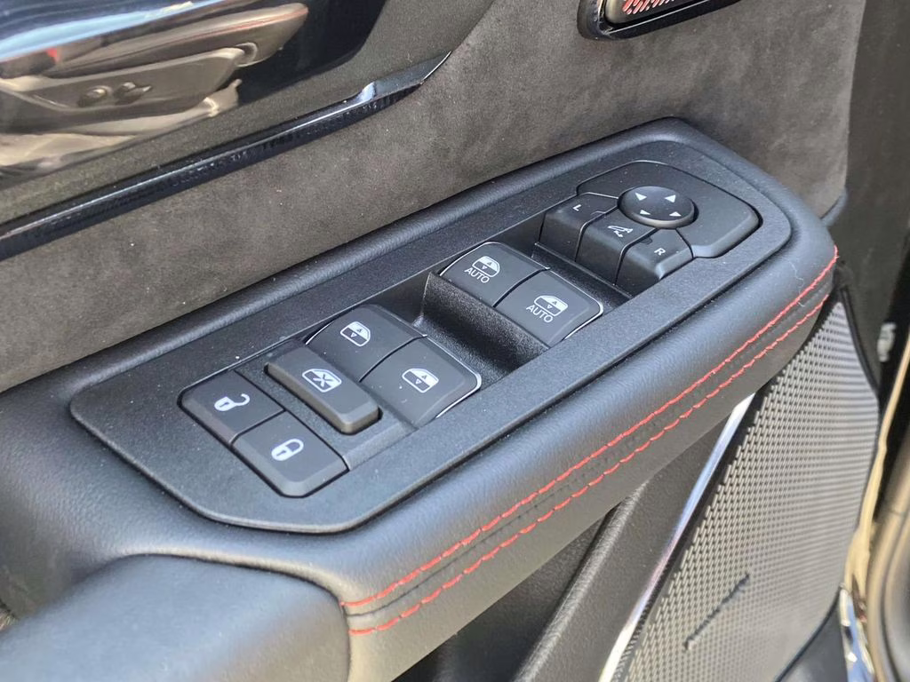 2026 Diamond Black Crystal Pearlcoat Ram 1500 RHO 4X4 Truck