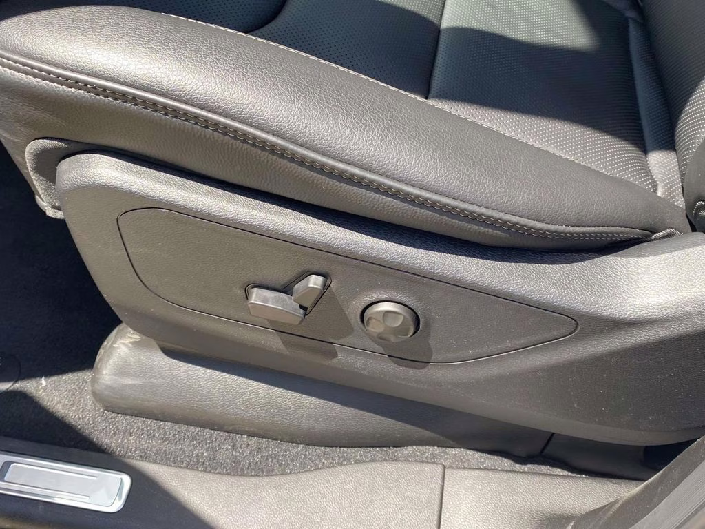 2026 Diamond Black Crystal Pearlcoat Ram 1500 RHO 4X4 Truck